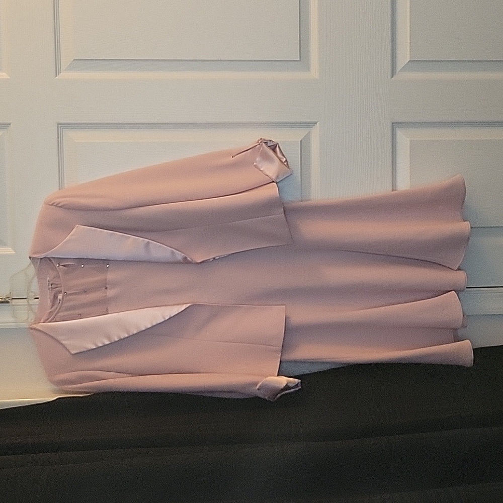 Evan-Picone Women's Size 10P Rose Pink Dress with Blazer